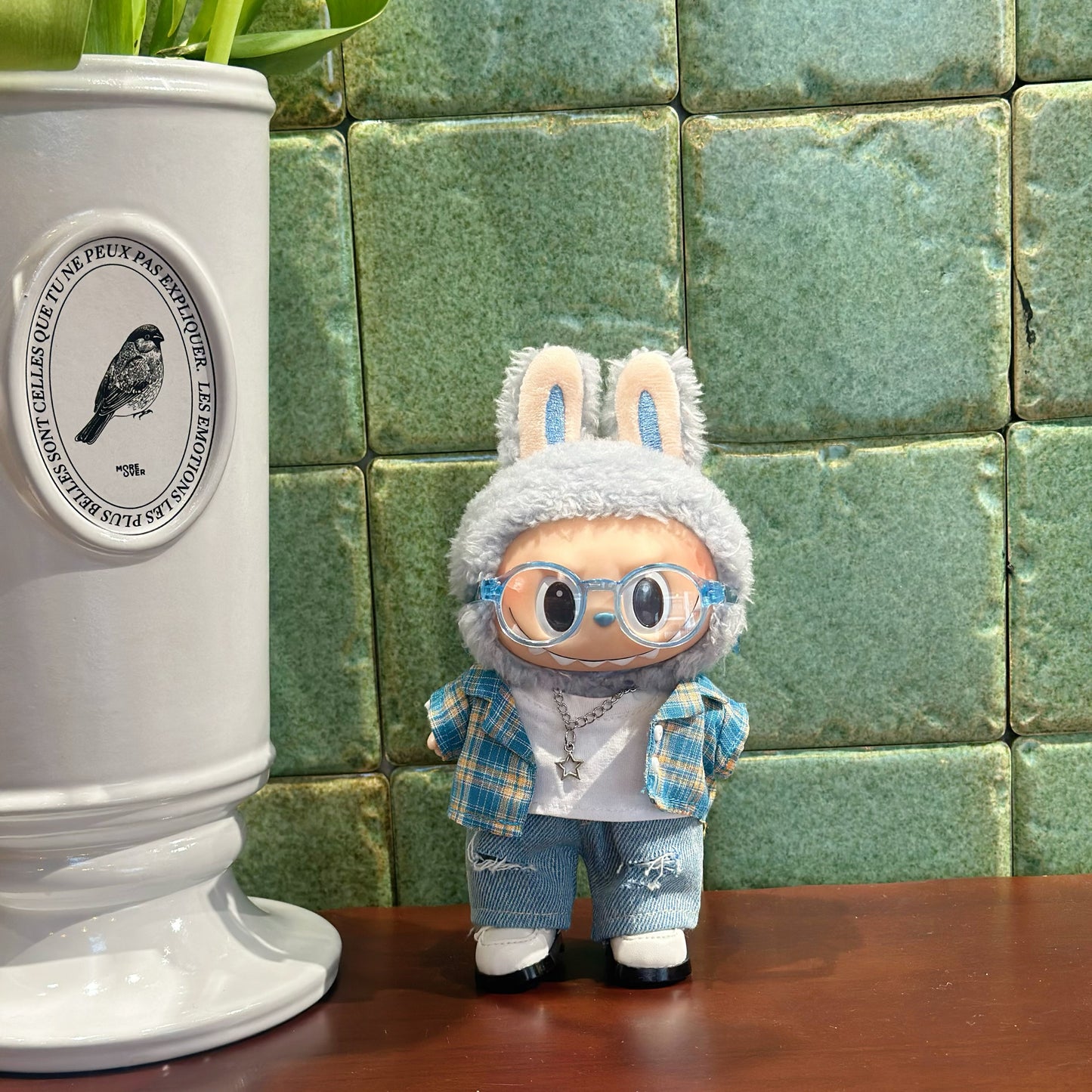 Labubu Clothes, 17cm Labubu Doll Clothes Set - Blue Plaid Shirt and Ripped Jeans Outfit, No Doll Included